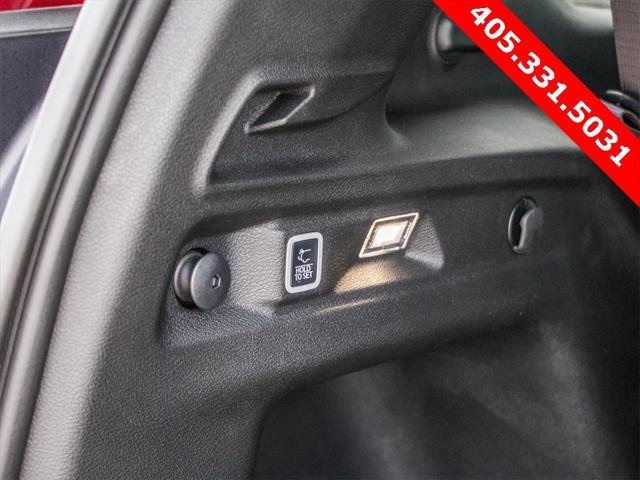 new 2025 Jeep Grand Cherokee L car, priced at $39,929