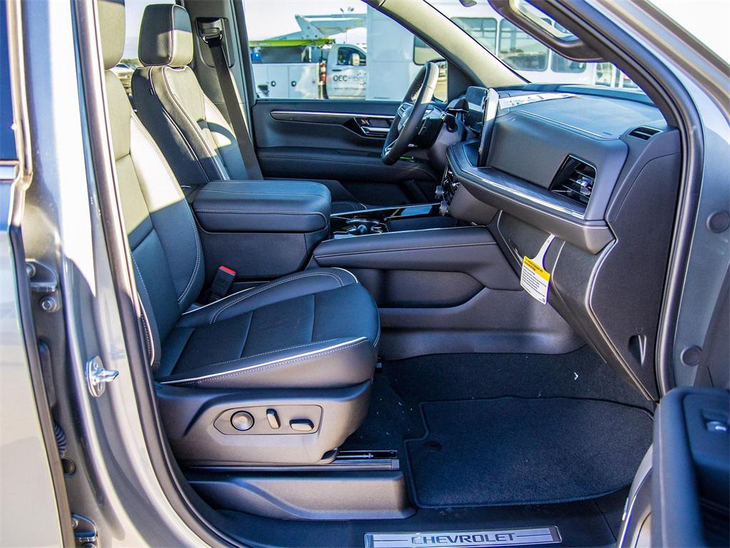 new 2025 Chevrolet Tahoe car, priced at $71,991