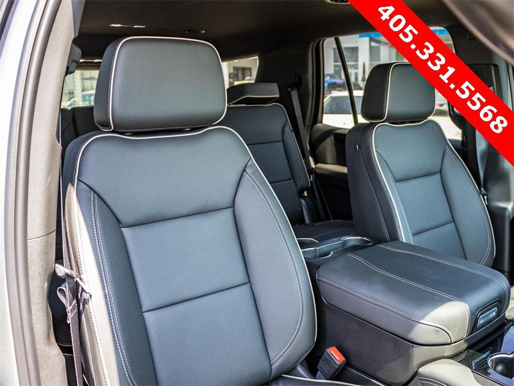 new 2025 GMC Yukon car, priced at $76,534
