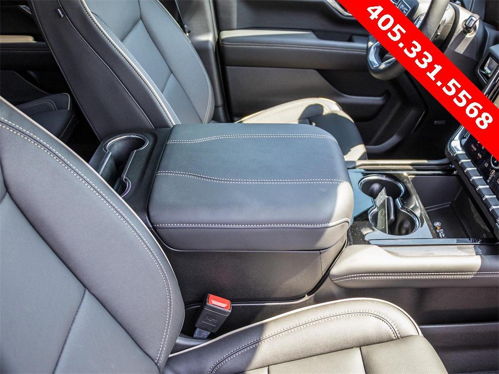 new 2025 GMC Yukon car, priced at $76,534