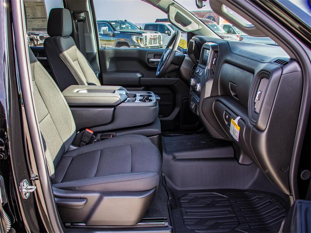 new 2026 GMC Sierra 1500 car, priced at $45,899