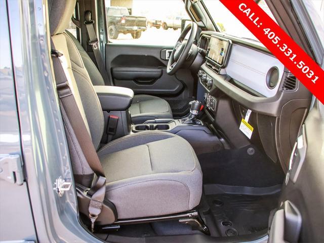 new 2025 Jeep Wrangler car, priced at $37,976