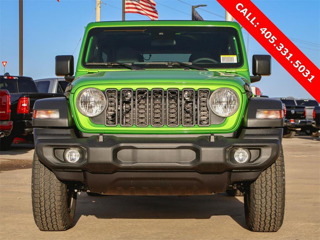 new 2025 Jeep Wrangler car, priced at $45,665