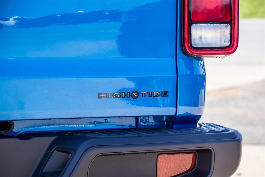 new 2025 Jeep Gladiator car, priced at $45,056