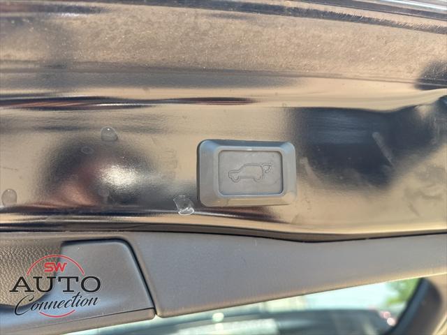 used 2021 Toyota RAV4 Hybrid car, priced at $24,985
