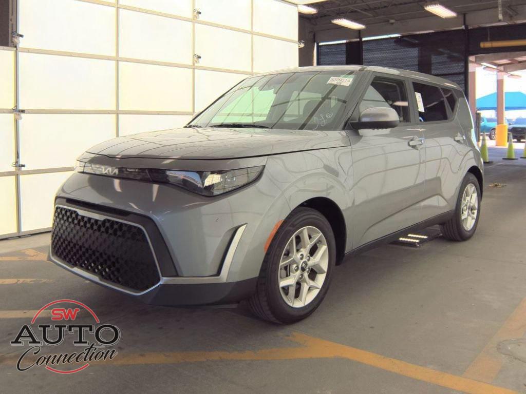 used 2025 Kia Soul car, priced at $18,900