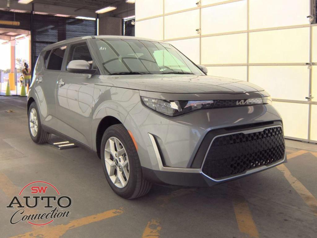 used 2025 Kia Soul car, priced at $18,900