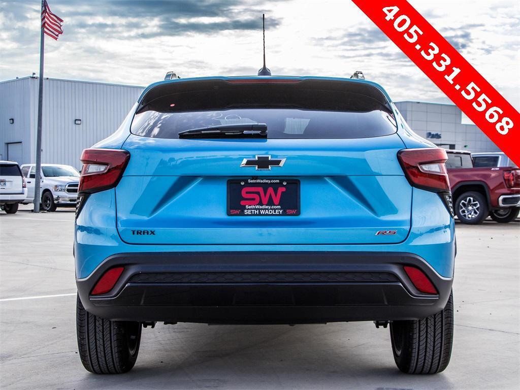 new 2025 Chevrolet Trax car, priced at $27,390