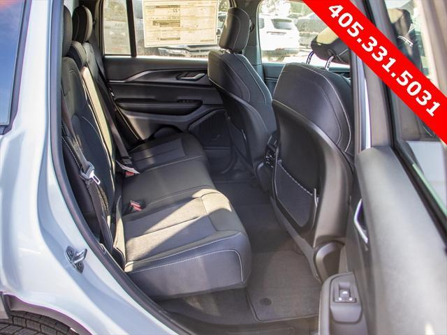 new 2025 Jeep Grand Cherokee car, priced at $37,463