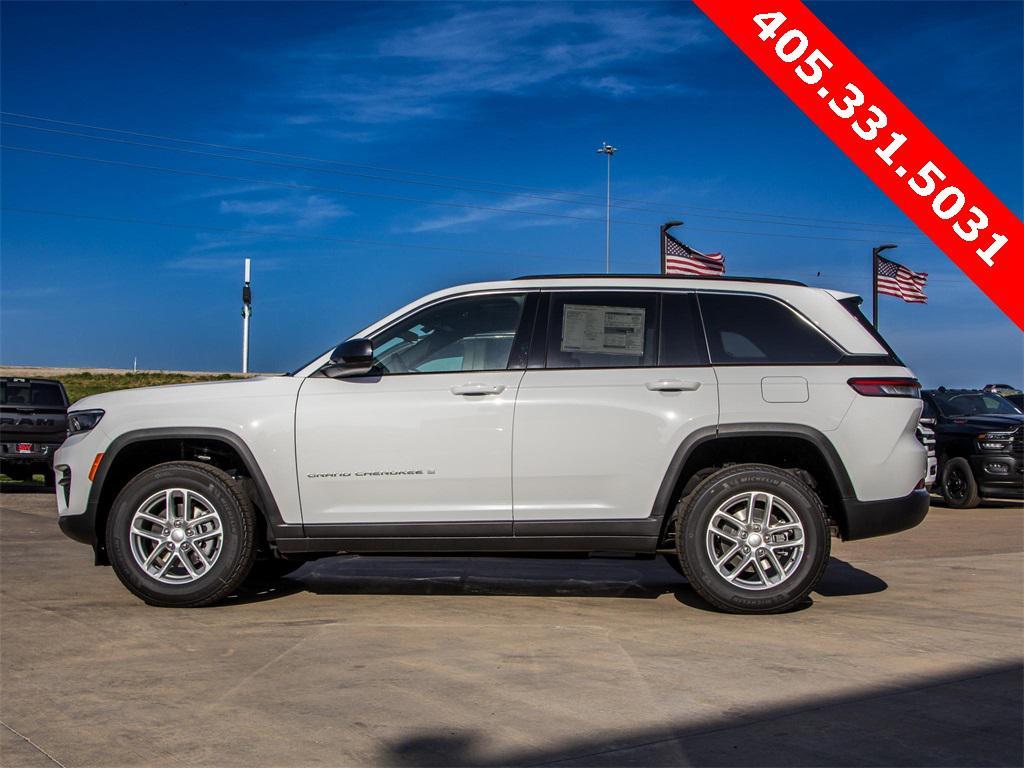 new 2025 Jeep Grand Cherokee car, priced at $32,620