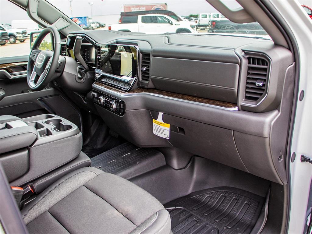 new 2026 GMC Sierra 1500 car, priced at $54,599