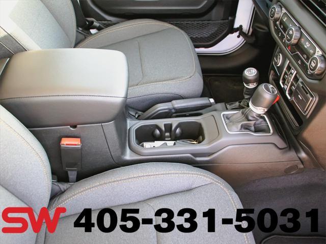 new 2025 Jeep Gladiator car, priced at $41,290