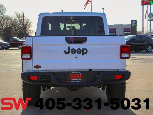 new 2025 Jeep Gladiator car, priced at $41,290