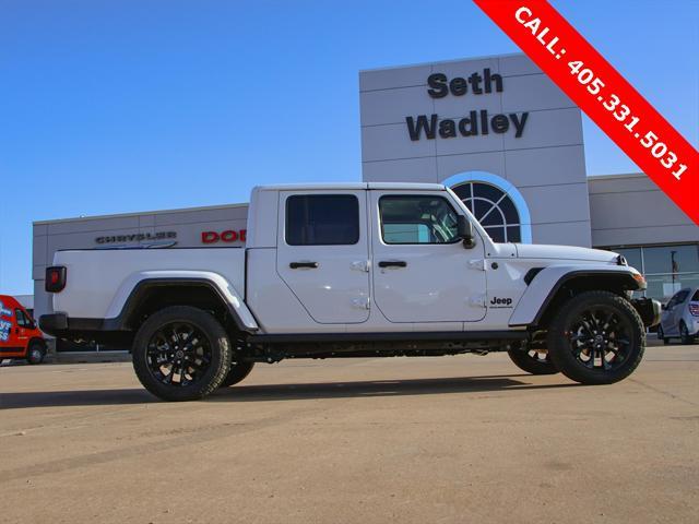 new 2025 Jeep Gladiator car, priced at $37,227