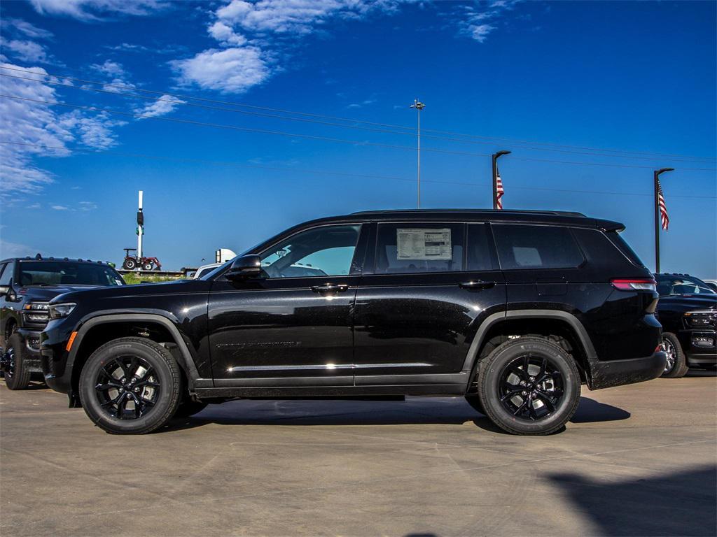 new 2025 Jeep Grand Cherokee L car, priced at $42,729