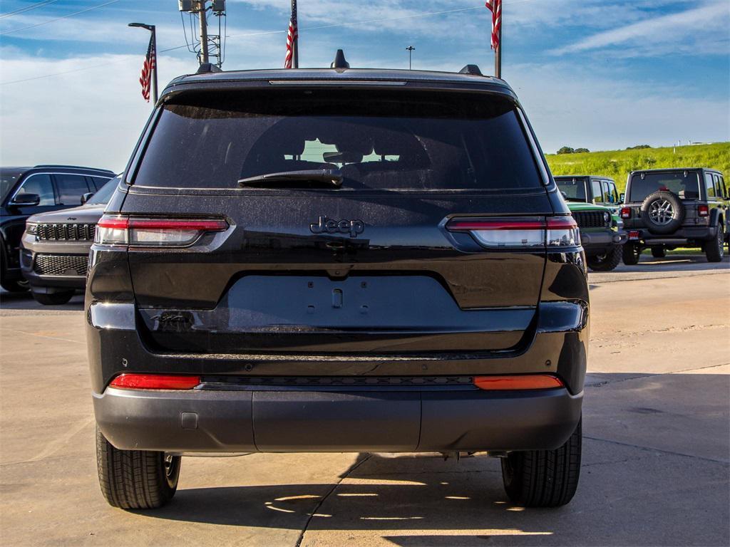 new 2025 Jeep Grand Cherokee L car, priced at $42,729