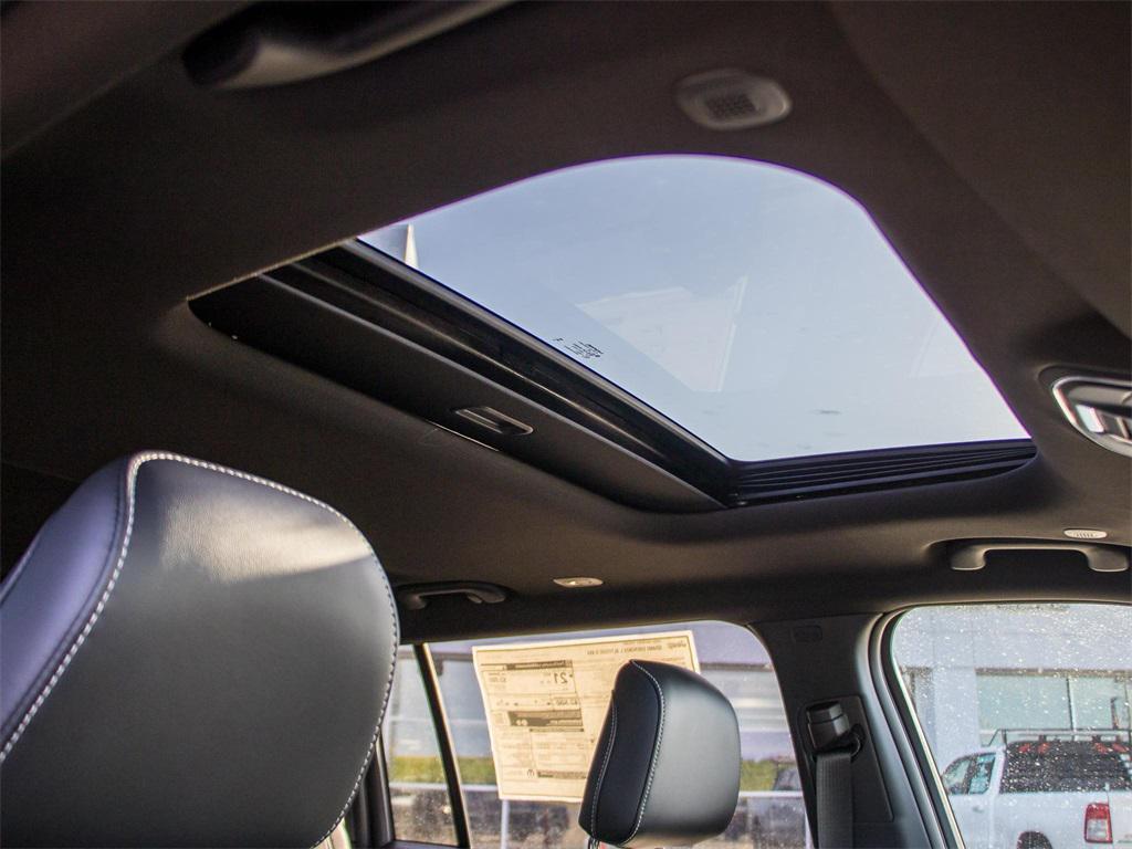 new 2025 Jeep Grand Cherokee L car, priced at $42,729