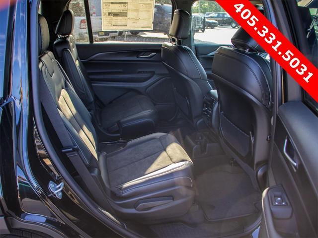 new 2025 Jeep Grand Cherokee L car, priced at $40,497