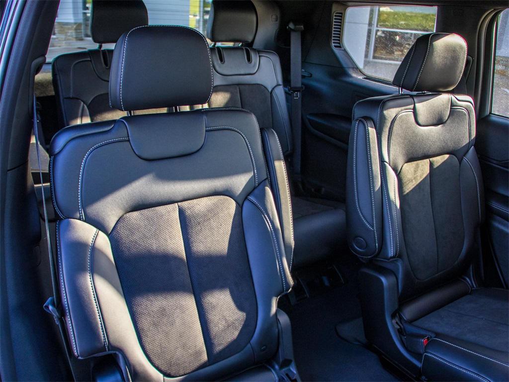 new 2025 Jeep Grand Cherokee L car, priced at $42,729