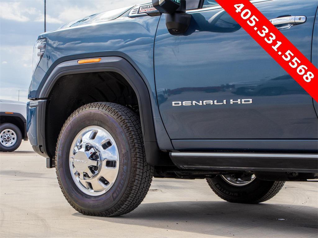 new 2025 GMC Sierra 3500 car, priced at $92,280
