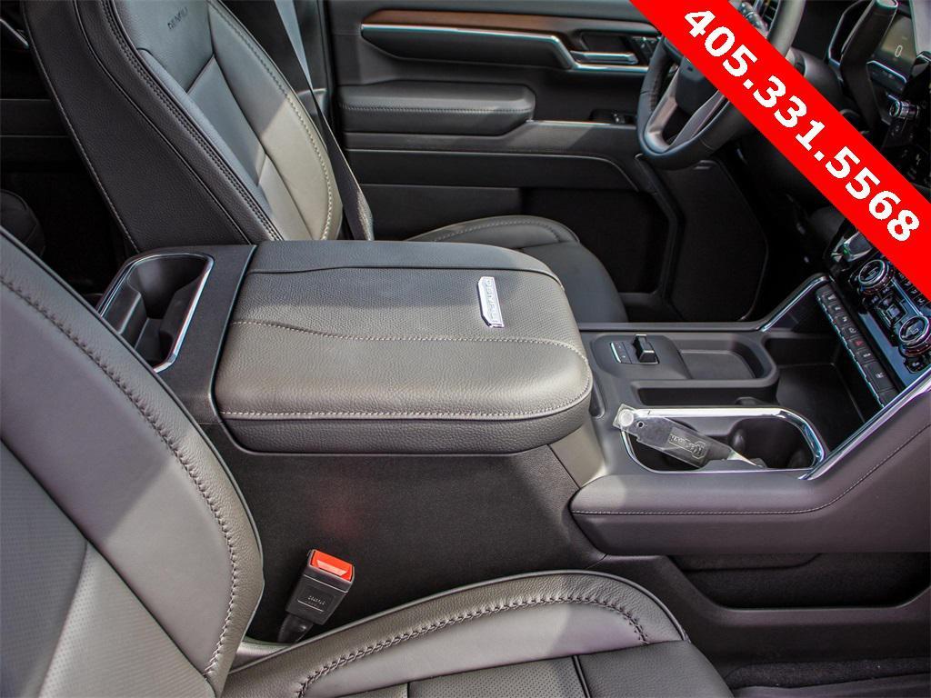 new 2025 GMC Sierra 3500 car, priced at $92,280