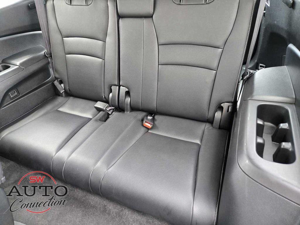 used 2022 Honda Pilot car, priced at $25,975