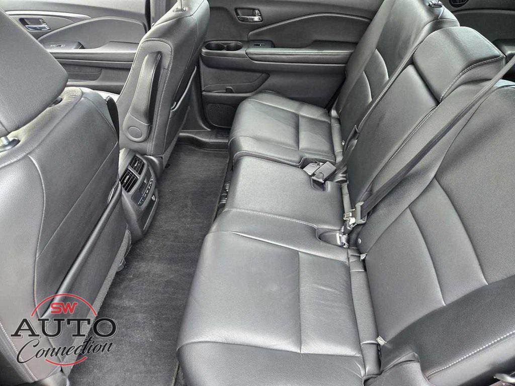 used 2022 Honda Pilot car, priced at $25,975