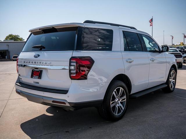 used 2024 Ford Expedition car, priced at $58,229