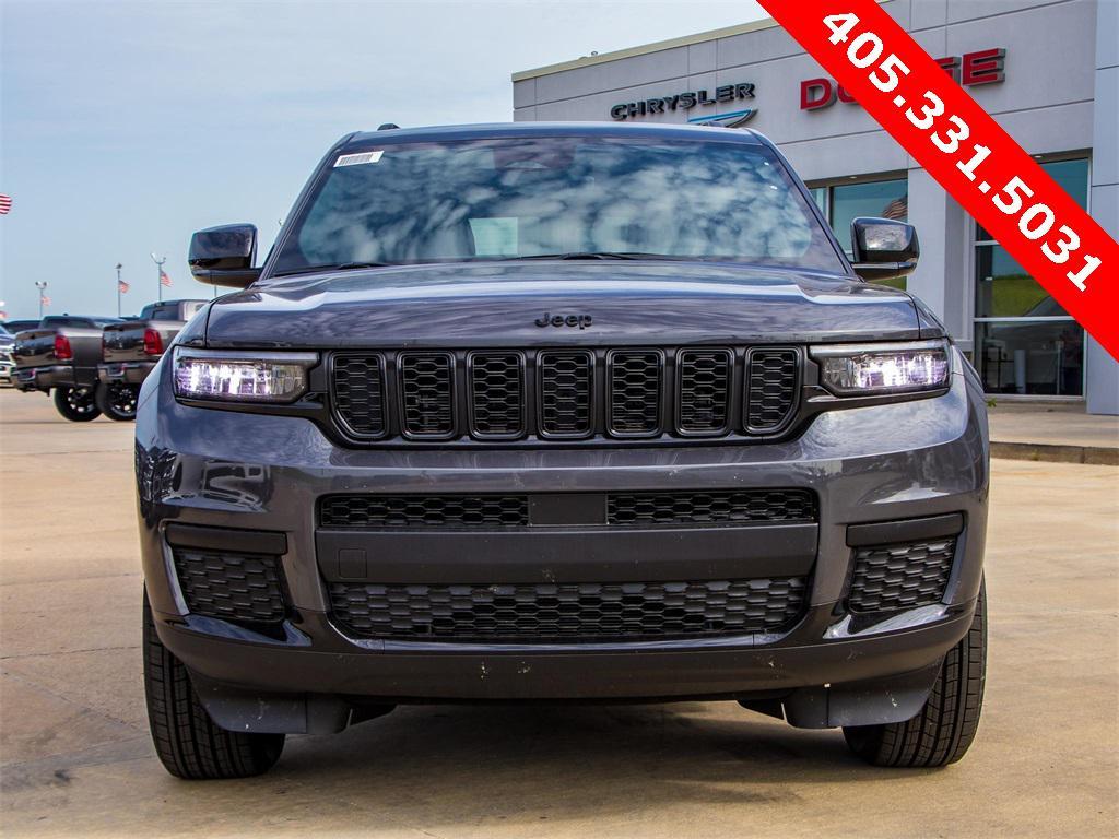 new 2025 Jeep Grand Cherokee L car, priced at $40,202