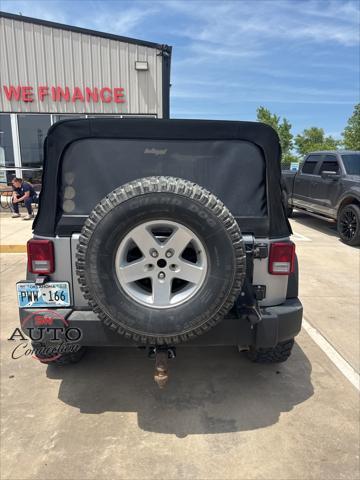 used 2015 Jeep Wrangler Unlimited car, priced at $12,518