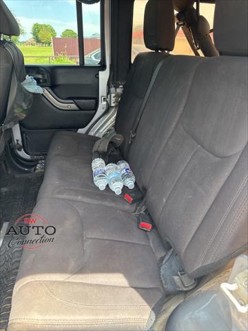 used 2015 Jeep Wrangler Unlimited car, priced at $12,518
