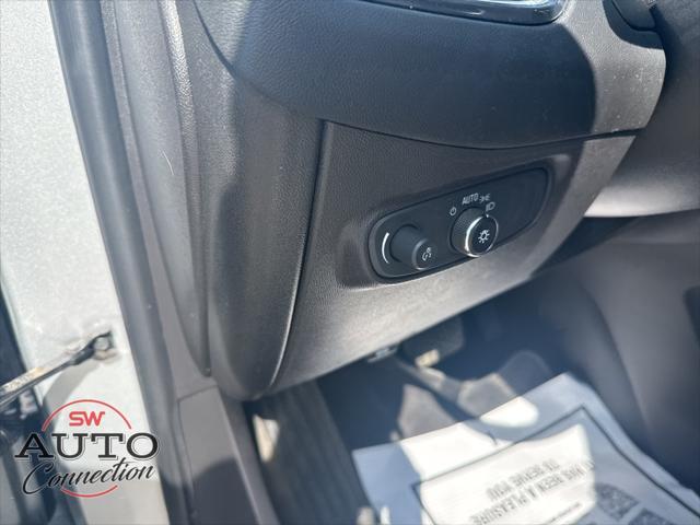 used 2022 Chevrolet Equinox car, priced at $18,600