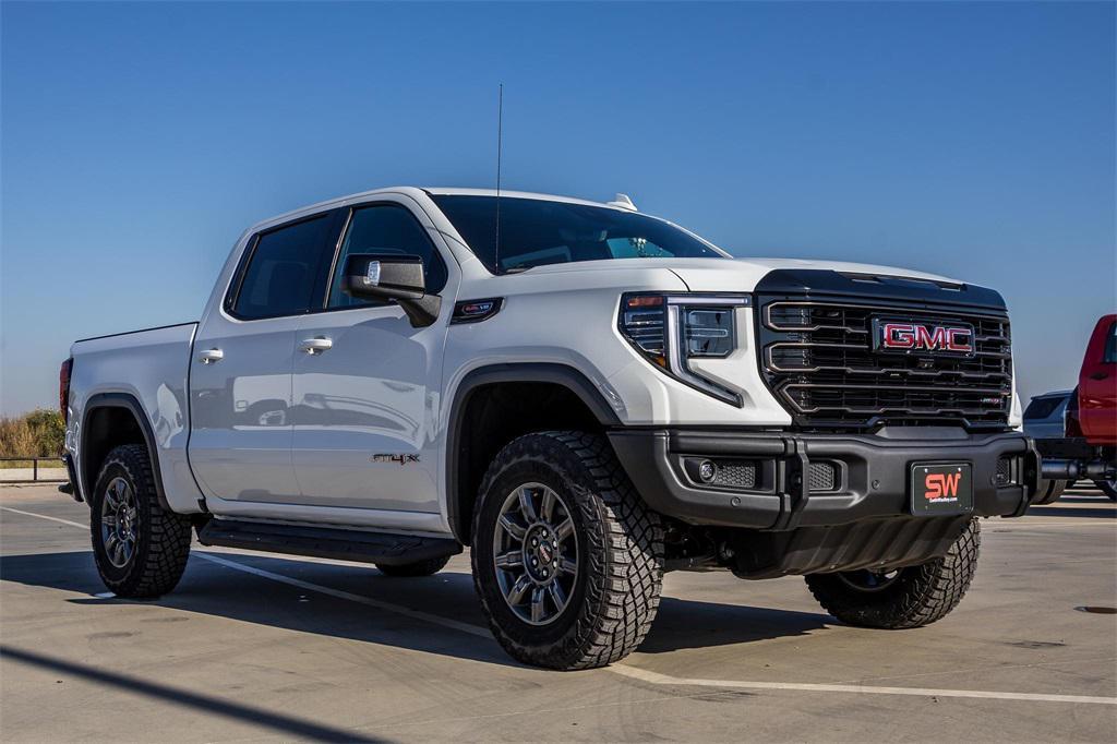new 2025 GMC Sierra 1500 car, priced at $76,829