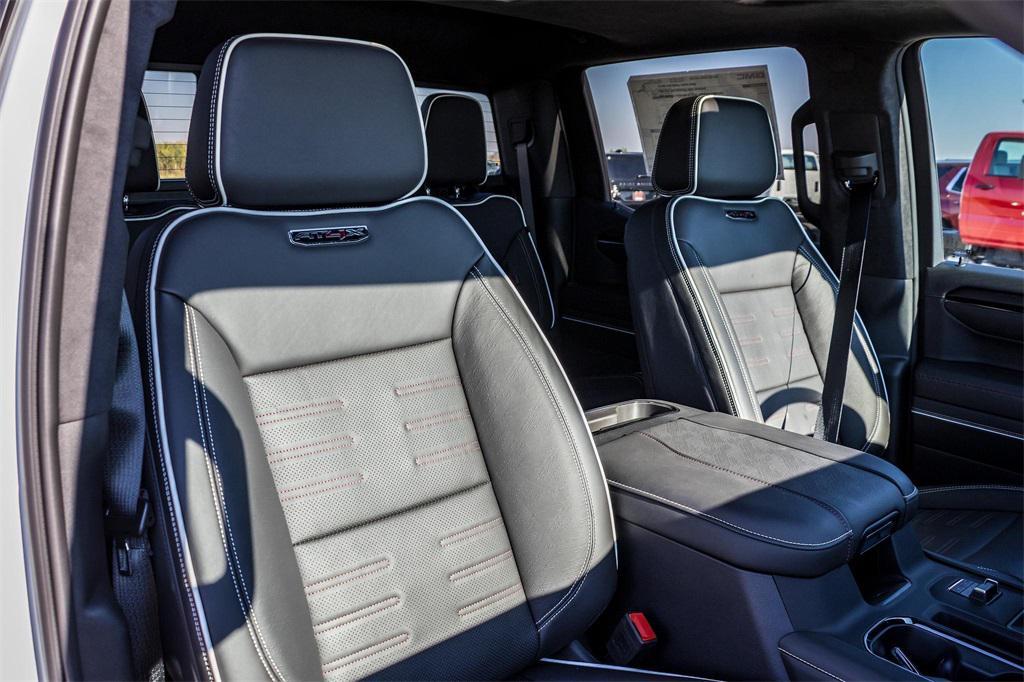 new 2025 GMC Sierra 1500 car, priced at $76,829