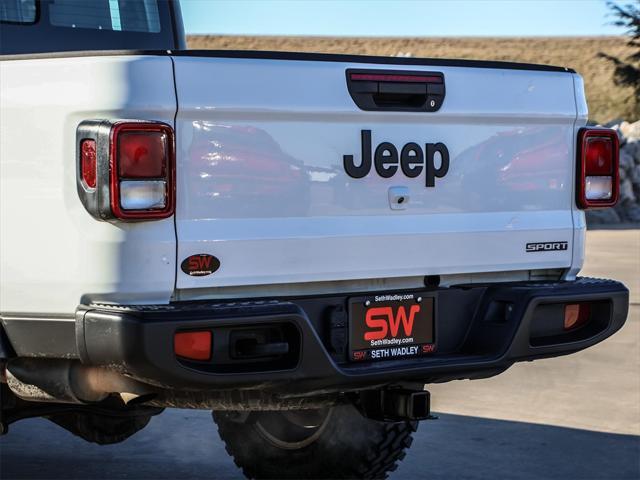 used 2020 Jeep Gladiator car, priced at $25,112