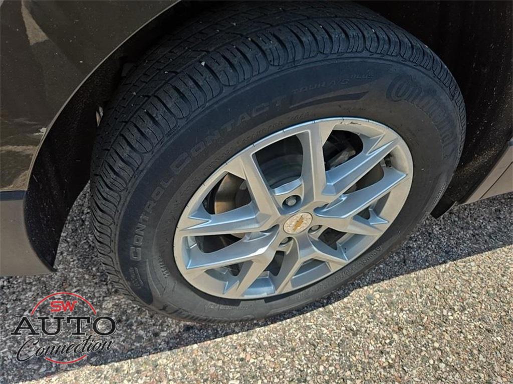 used 2023 Chevrolet Equinox car, priced at $16,995