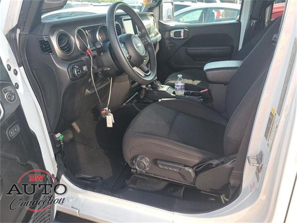 used 2023 Jeep Gladiator car, priced at $27,921