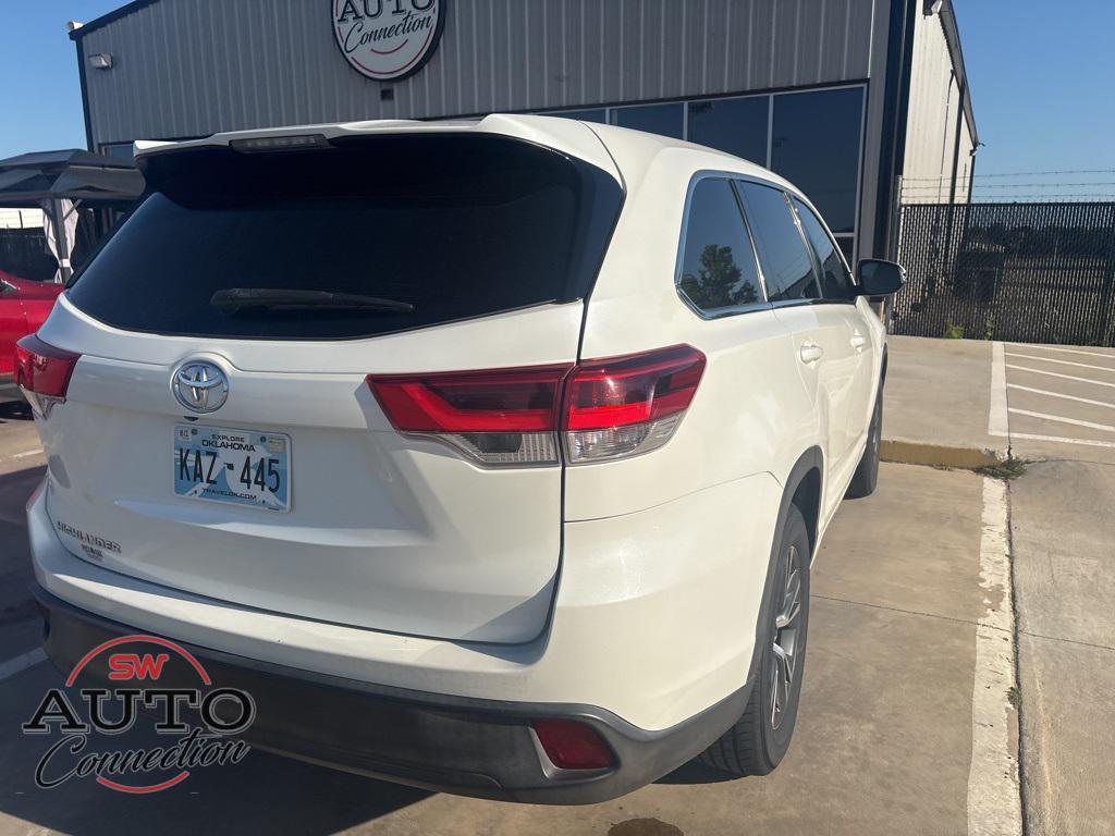 used 2017 Toyota Highlander car, priced at $16,943