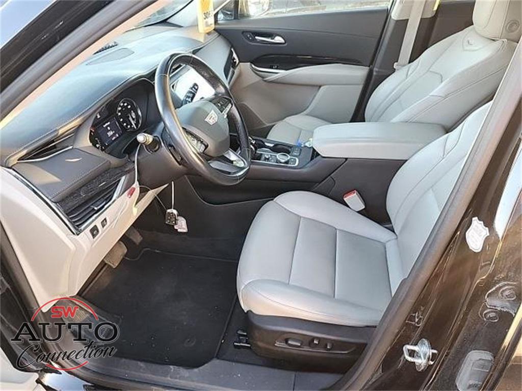 used 2023 Cadillac XT4 car, priced at $23,941