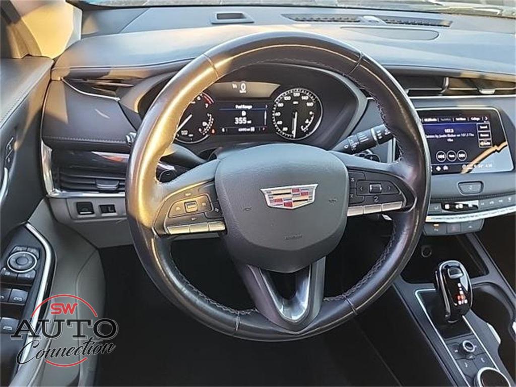used 2023 Cadillac XT4 car, priced at $23,941