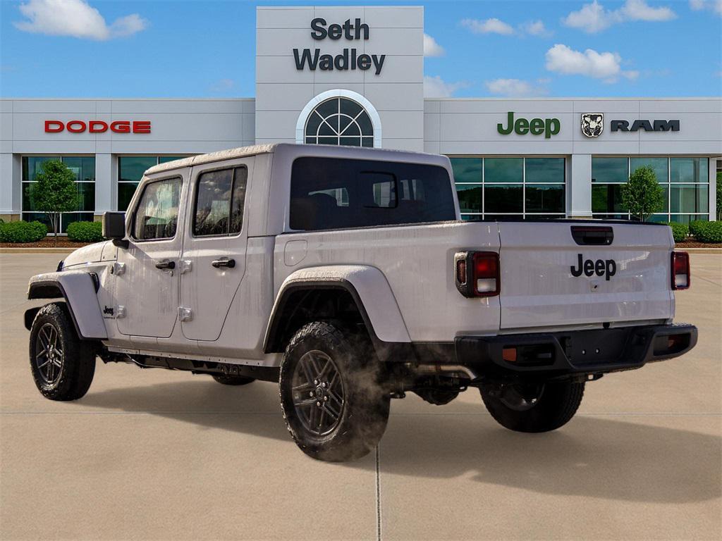 new 2026 Jeep Gladiator car, priced at $49,135