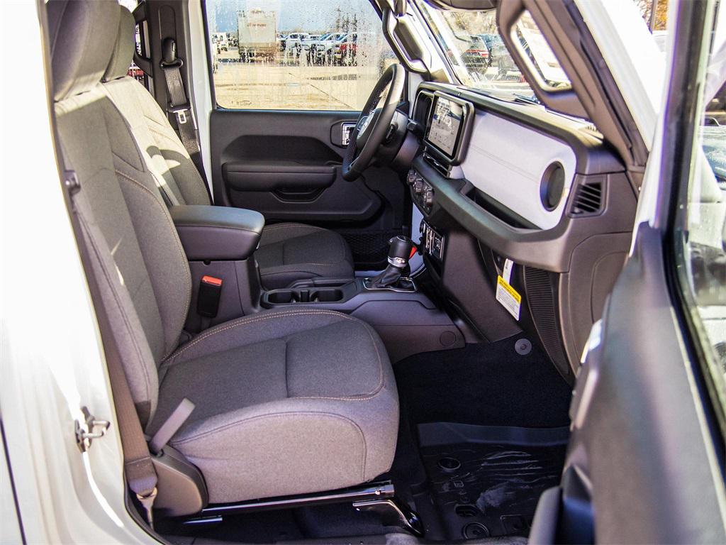 new 2026 Jeep Gladiator car, priced at $49,135