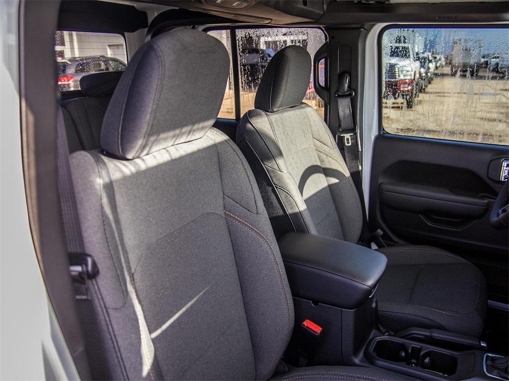 new 2026 Jeep Gladiator car, priced at $49,135