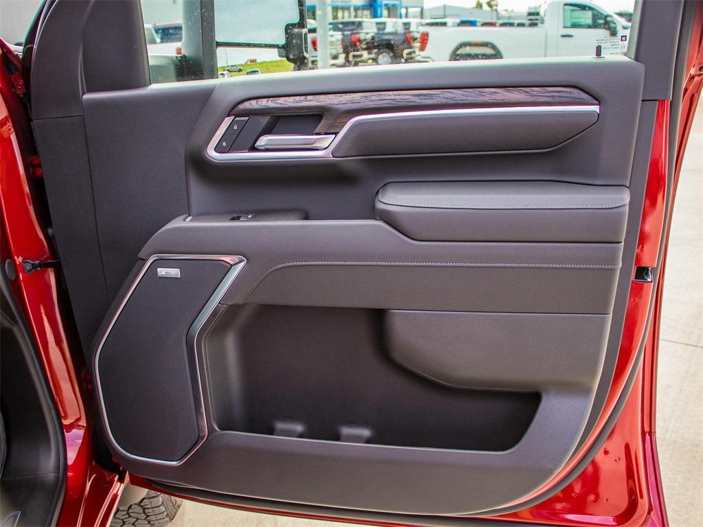 new 2025 GMC Sierra 2500 car, priced at $84,355