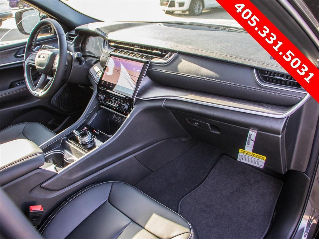 new 2025 Jeep Grand Cherokee L car, priced at $43,567
