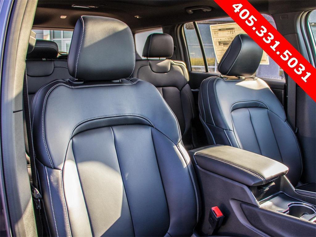 new 2025 Jeep Grand Cherokee L car, priced at $43,567