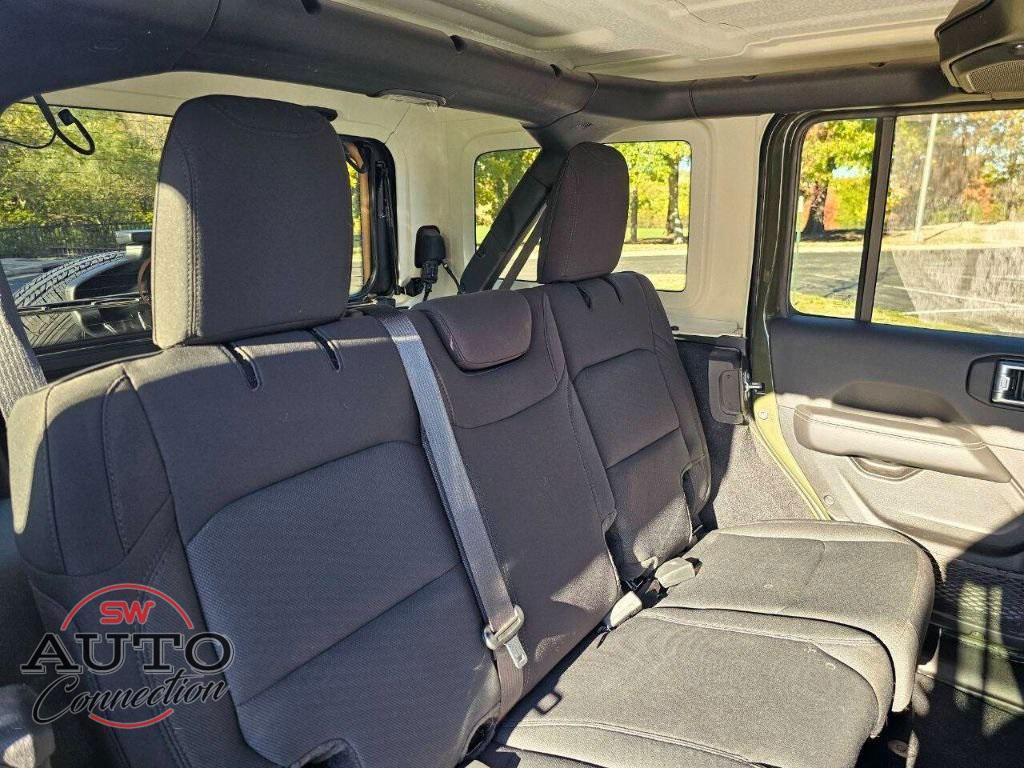 used 2022 Jeep Wrangler Unlimited car, priced at $26,465