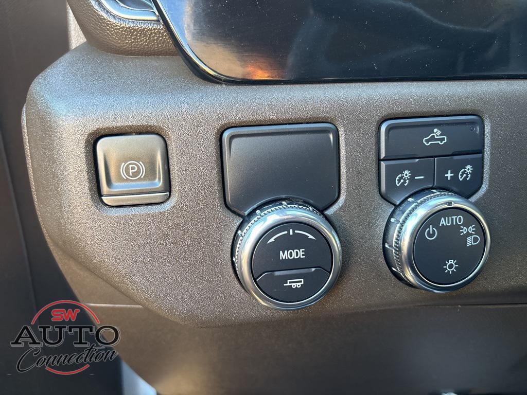 used 2024 GMC Sierra 1500 car, priced at $28,900