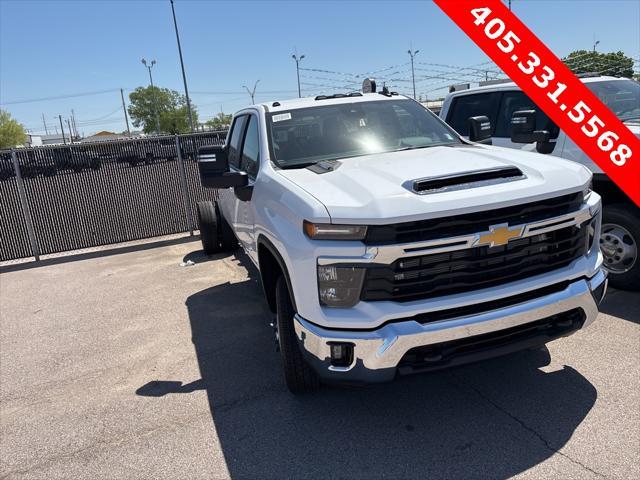 new 2025 Chevrolet Silverado 3500 car, priced at $69,683