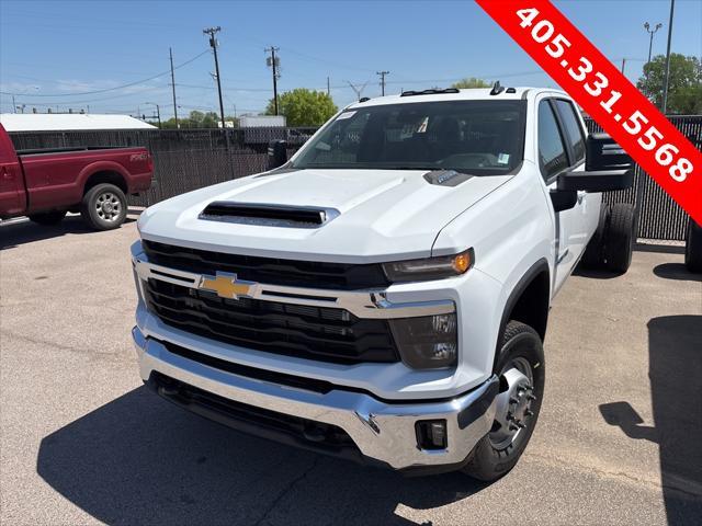 new 2025 Chevrolet Silverado 3500 car, priced at $69,683